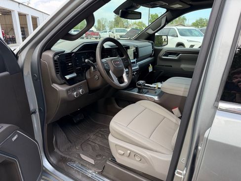 New 2026 GMC Sierra 1500 SLT w/ SLT Premium Plus Package AWD/4WD image 4