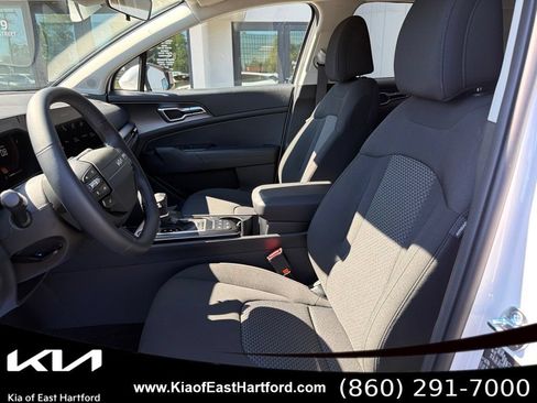 New 2026 Kia Sportage LX w/ LX Convenience Package AWD/4WD image 28