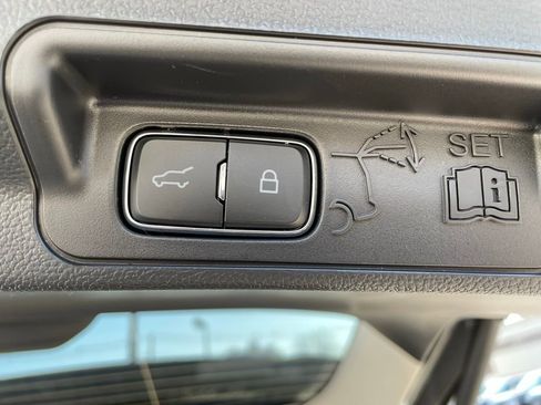 New 2026 Ford Explorer Active w/ Active Comfort Package image 25