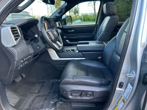 Used 2023 Toyota Tundra Platinum AWD/4WD image 18