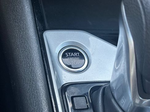 Used 2024 Nissan Altima 2.5 SV FWD image 25