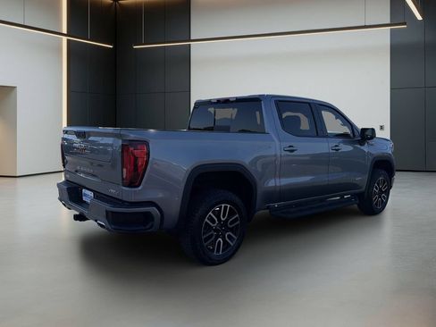 Used 2026 GMC Sierra 1500 AT4 w/ Technology Package AWD/4WD image 5