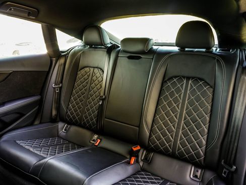 Used 2019 Audi S5 Prestige image 40