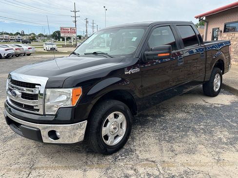 Used 2014 Ford F150 XLT w/ XLT Convenience Package RWD image 5