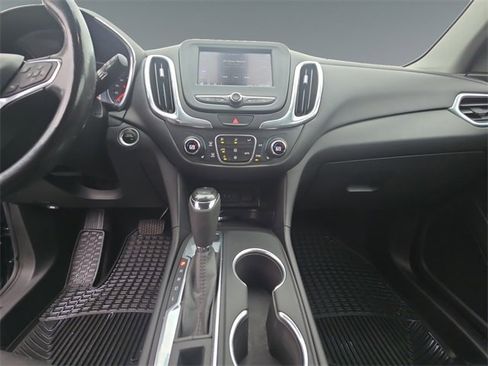 Used 2020 Chevrolet Equinox LT image 15