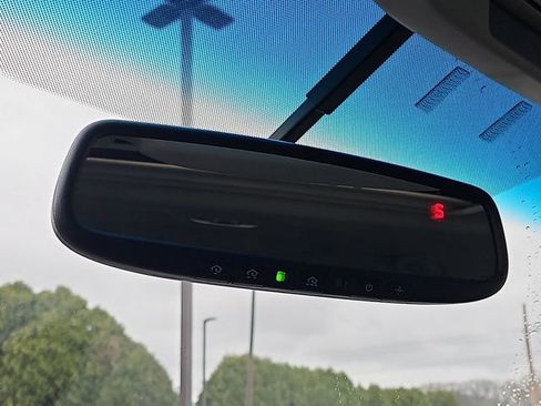 Used 2017 Subaru Outback 2.5i Premium image 25