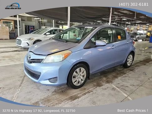 Used 2013 Toyota Yaris LE FWD image 1