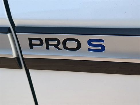 Certified 2023 Volkswagen ID.4 Pro S Plus image 11