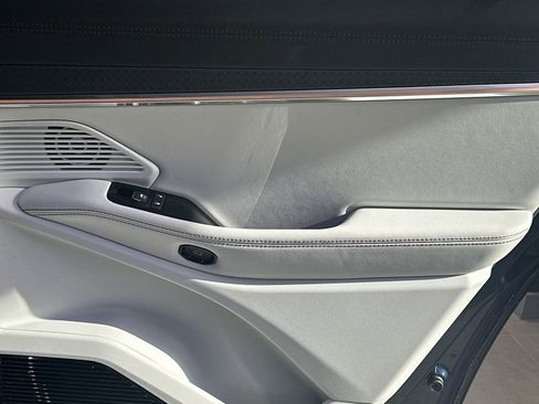 New 2025 Jeep Wagoneer S Limited image 15