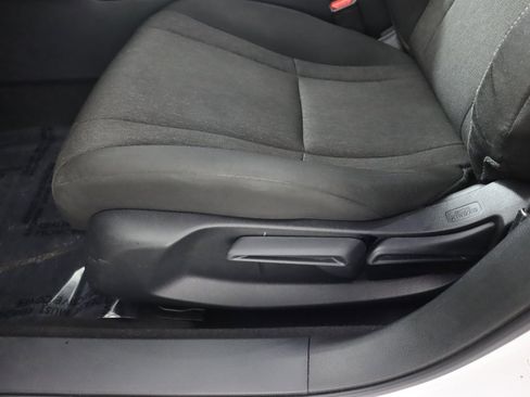 Used 2025 Honda Accord LX image 27