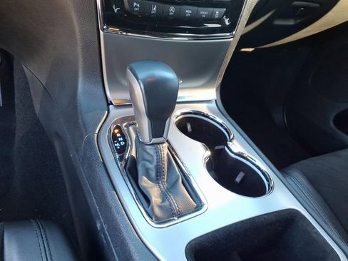 Used 2021 Jeep Grand Cherokee Laredo X image 14