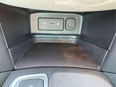 Used 2024 Chevrolet Equinox LS image 22