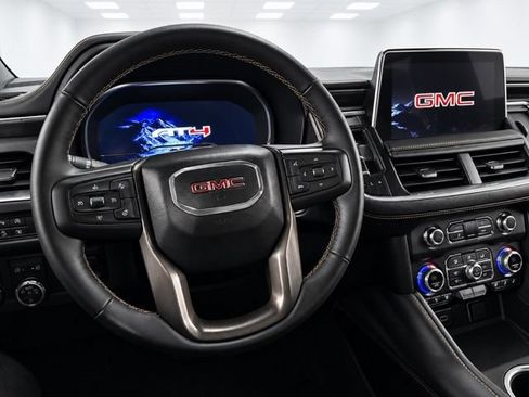 Used 2023 GMC Yukon AT4 AWD/4WD image 42