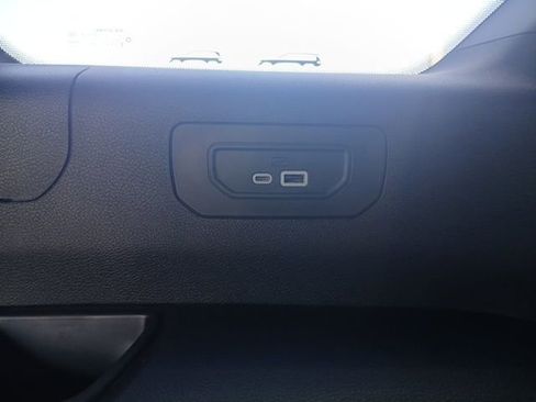 New 2026 Jeep Grand Cherokee L 4WD image 37