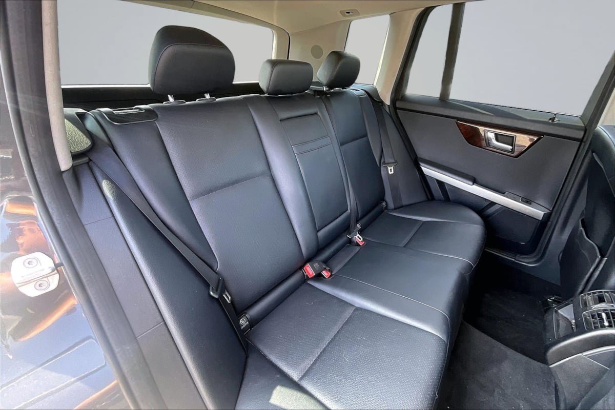 Used 2011 Mercedes-Benz GLK 350 2WD image 27