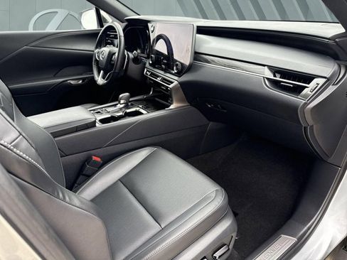 Certified 2025 Lexus RX 350 Premium w/ Accessory Package (Z1) FWD image 26