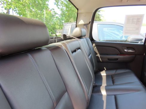 Used 2011 Chevrolet Silverado 3500 LTZ w/ LTZ Plus Package AWD/4WD image 36
