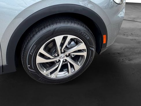 Used 2023 Buick Envision Essence AWD/4WD image 13