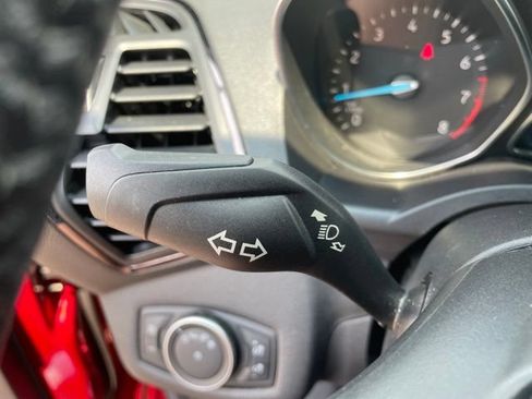 Used 2018 Ford Escape Titanium FWD image 29