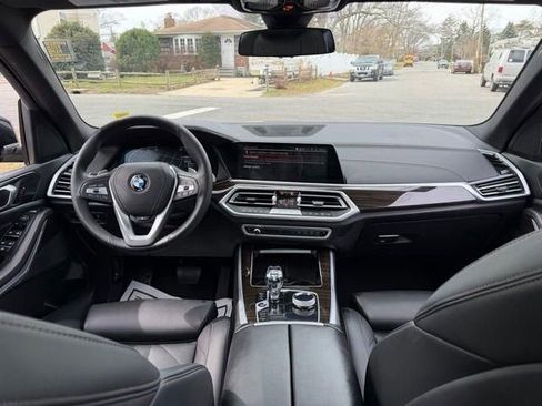 Used 2023 BMW X5 xDrive40i w/ Executive Package image 21