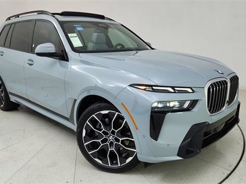 Used 2025 BMW X7 xDrive40i w/ M Sport Package image 1