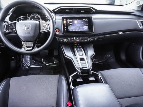 Used 2019 Honda Clarity Plug-In Hybrid image 18