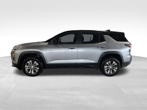 New 2026 Chevrolet Equinox LT w/ Convenience Package II AWD/4WD image 2
