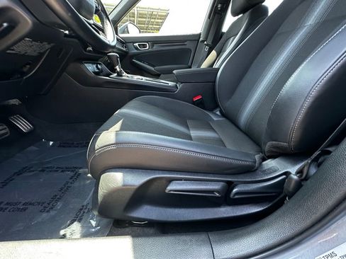 Used 2023 Honda Civic Sport image 10
