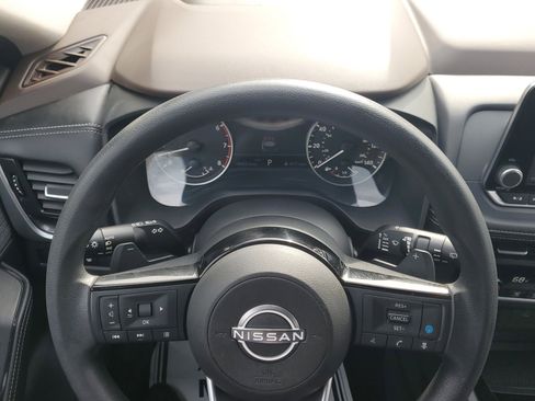 Certified 2023 Nissan Rogue SV image 20