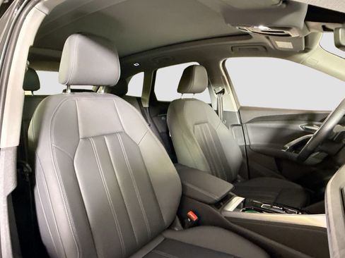 Used 2025 Audi Q5 Premium w/ Convenience Package AWD/4WD image 21