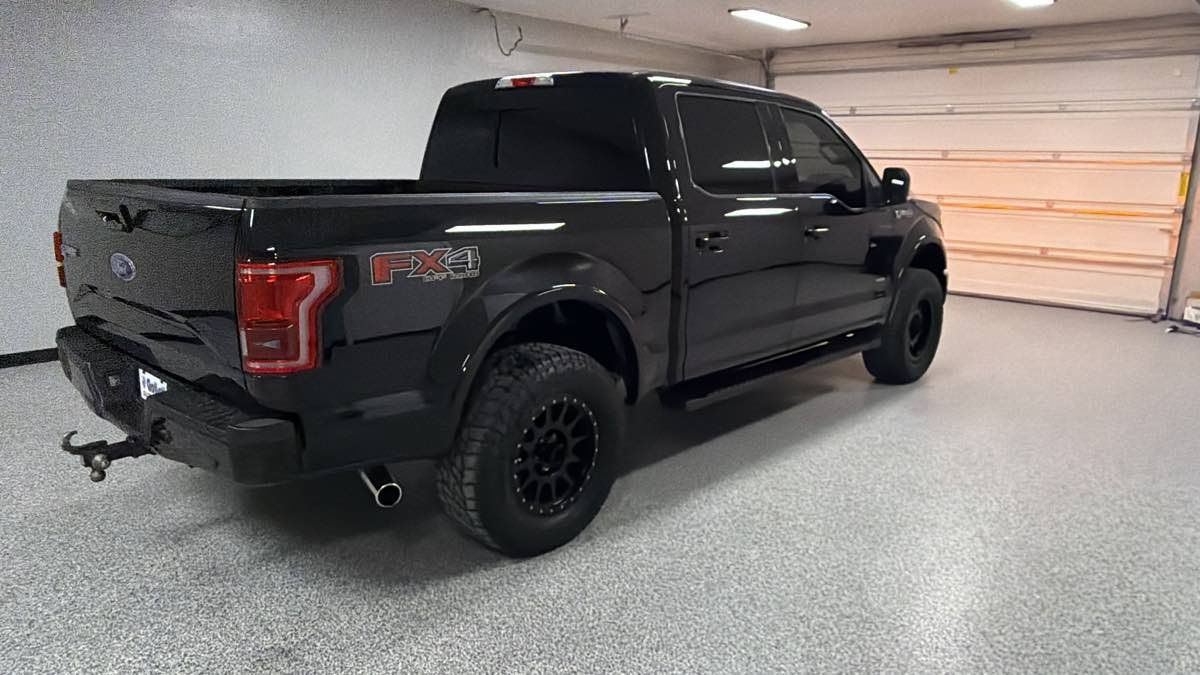 Used 2016 Ford F150 Lariat AWD/4WD image 2