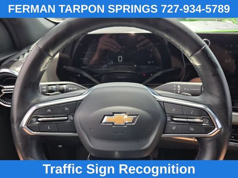 Used 2025 Chevrolet Equinox LT w/ Convenience Package II AWD/4WD image 29