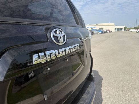 Used 2024 Toyota 4Runner SR5 RWD image 41
