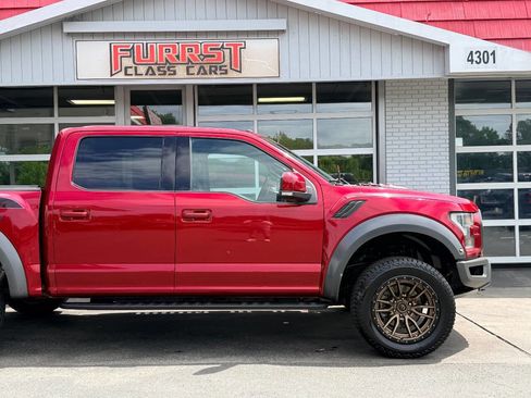 Used 2017 Ford F150 Raptor w/ Equipment Group 802A Luxury AWD/4WD image 12