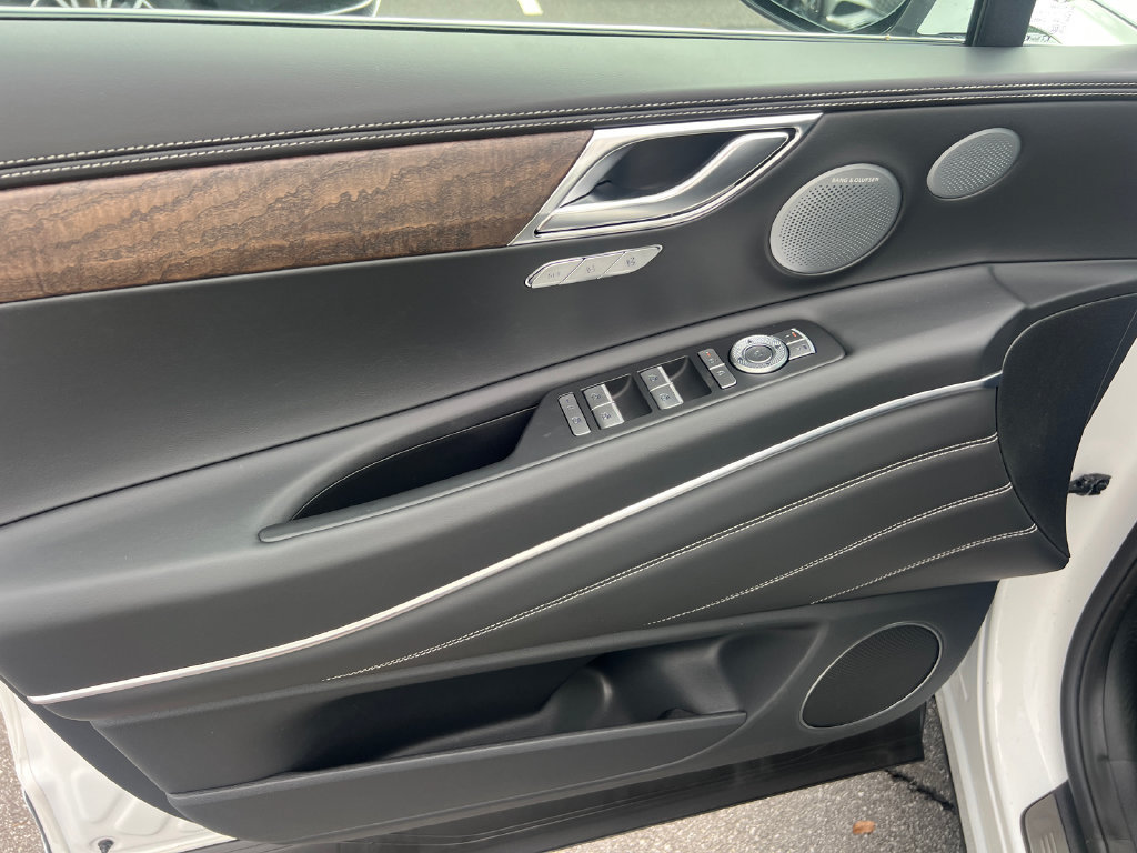 Used 2026 Genesis GV80 2.5T Advanced AWD/4WD image 13