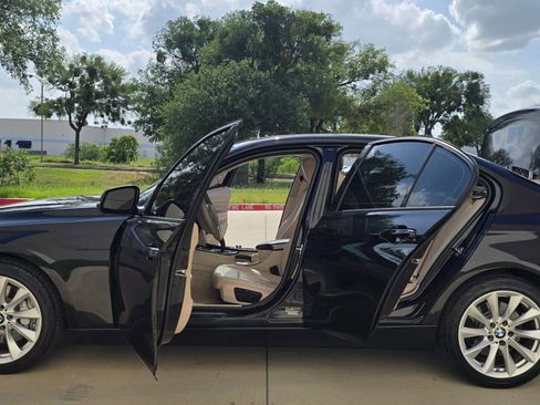 Used 2012 BMW 335i Sedan RWD image 14