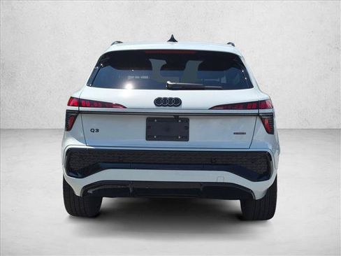New 2026 Audi Q3 quattro 2.0T AWD/4WD image 8