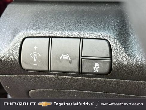 Used 2023 Hyundai Elantra SEL FWD image 24