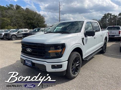 New 2025 Ford F150 XLT w/ Equipment Group 302A MID image 2