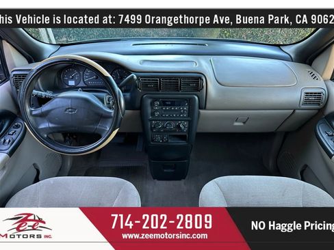 Used 2004 Chevrolet Venture LS w/ Easy Order Package image 17