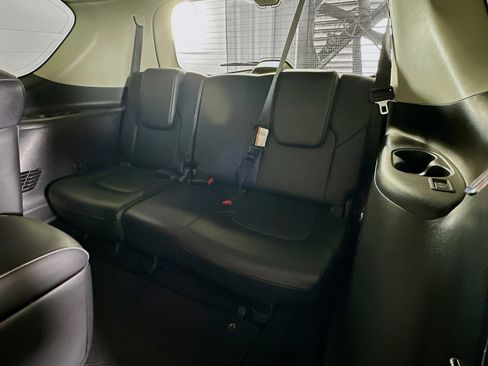 Used 2024 INFINITI QX80 Luxe image 31