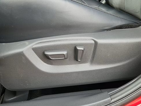 Used 2024 Mitsubishi Eclipse Cross SE image 9