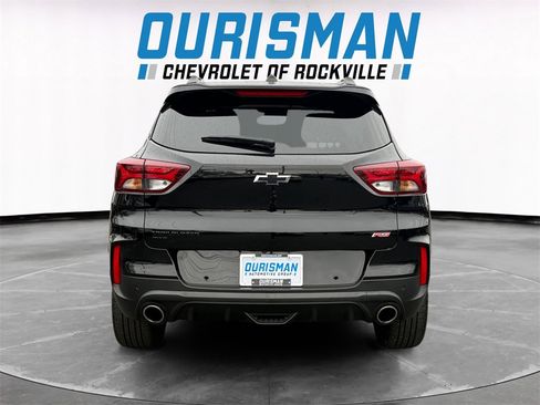 Used 2023 Chevrolet TrailBlazer RS w/ Sun and Liftgate Package image 5
