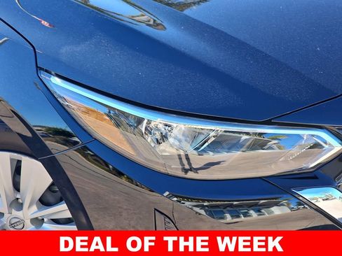 Used 2025 Nissan Sentra S image 32