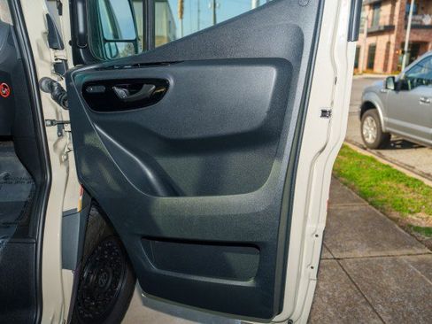 Used 2020 Mercedes-Benz Sprinter 2500 w/ Driver Convenience Package image 22