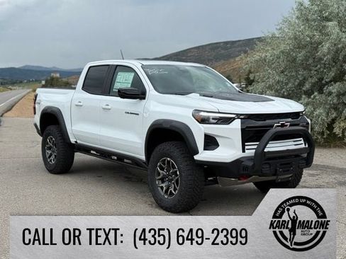 New 2026 Chevrolet Colorado ZR2 w/ Off-Road Front Bumper Package AWD/4WD image 8