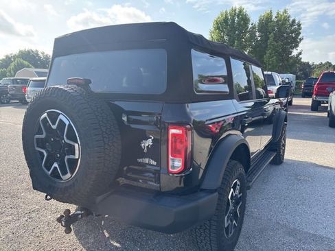 Used 2022 Ford Bronco 4-Door AWD/4WD image 5