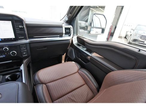 Used 2025 Ford F250 King Ranch AWD/4WD image 10
