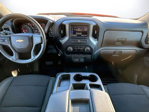 Used 2022 Chevrolet Silverado 1500 Custom image 13