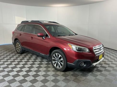 Used 2015 Subaru Outback 2.5i Limited w/ Popular Package #4 image 3